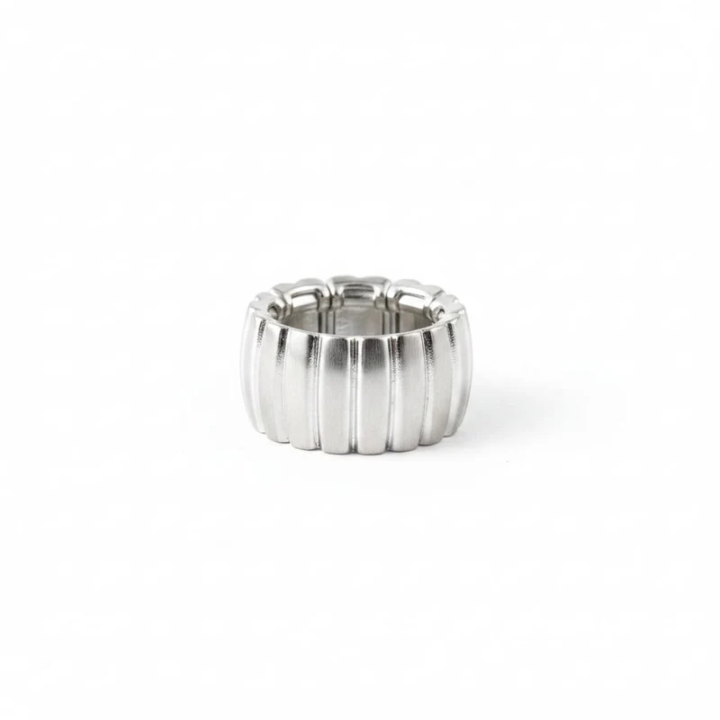 Anello a fascia elastico con finitura lucida e opaca - Argento