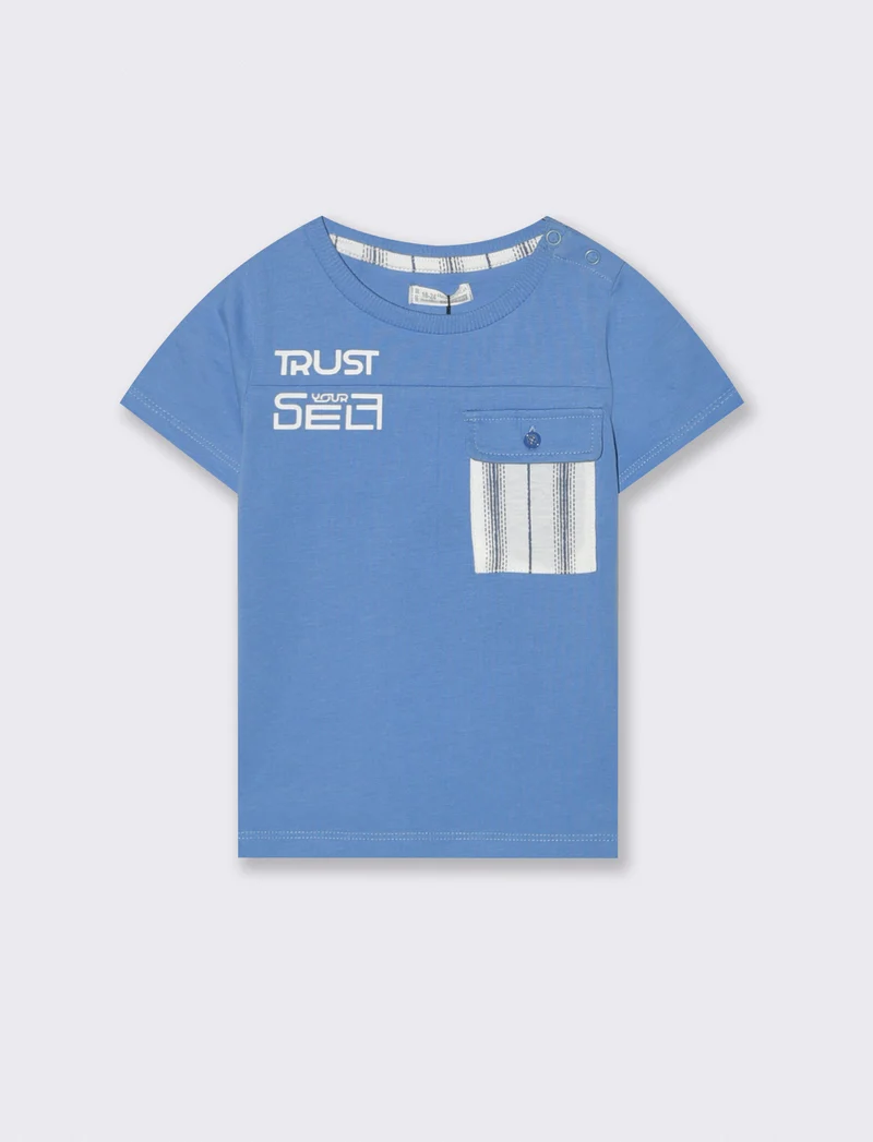 Maglietta manica corta con taschino contrasto - Azzurro cielo