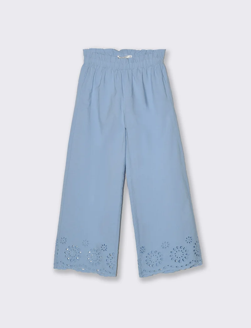 Pantaloni cropped con ricamo da bambina - Azzurro