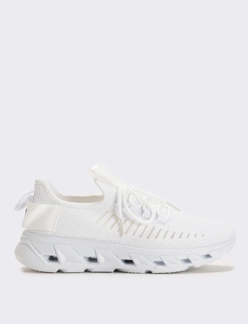Sneakers in tessuto tecnico, 2 colori - Bianco
